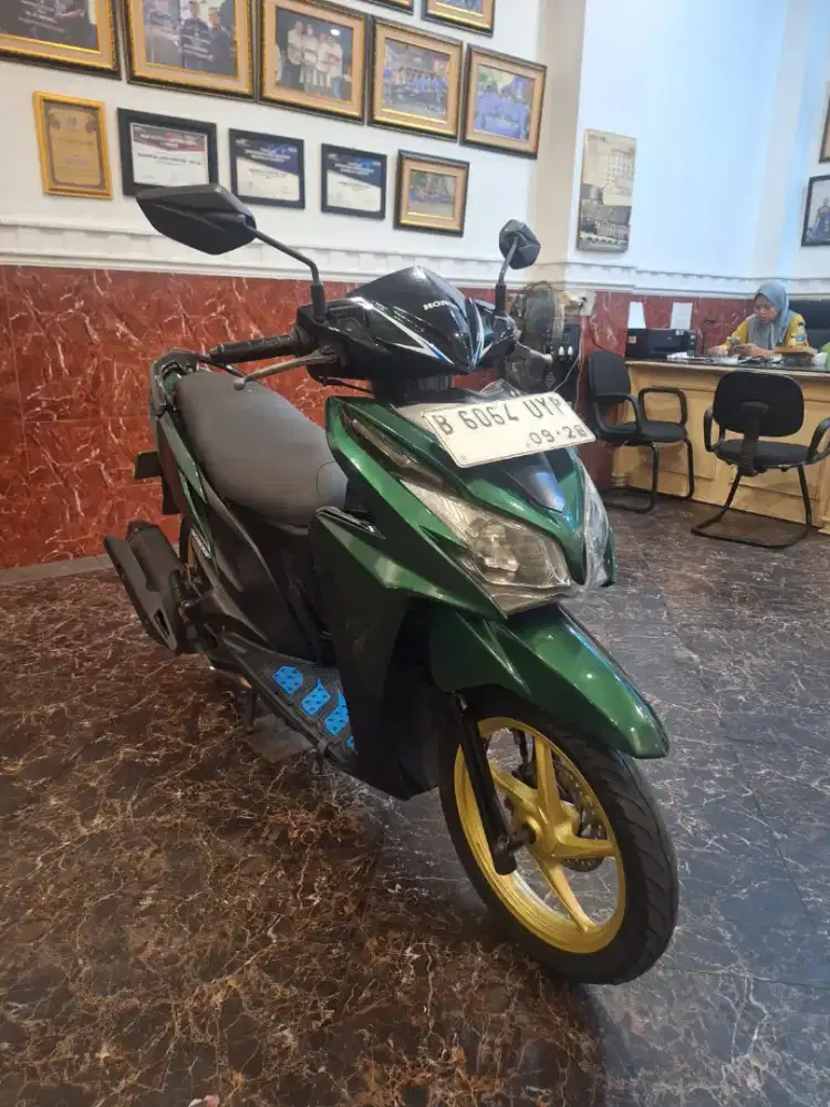 HUB KIKI DIJUAL MURAH 9,5 JT VARIO KZR THN 2013 SURAT SURAT LENGKAP