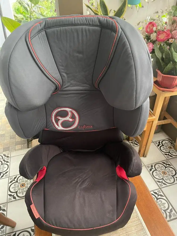 2 unit carseat merk Cybex pallas