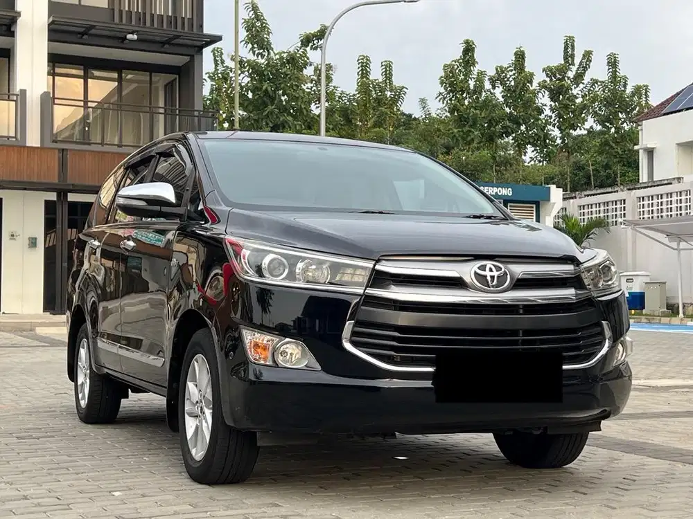 Dijual Toyota Innova Q Reborn 2016 Matic terawat servis record