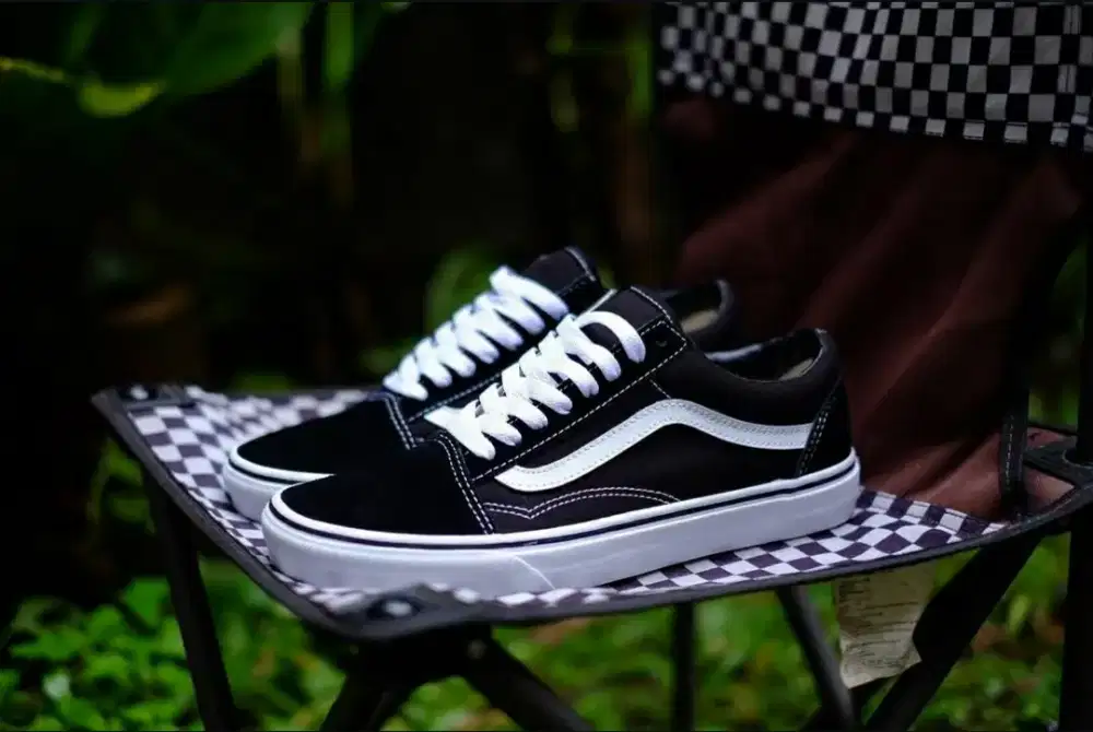 for sale sepatu VANS OLD SKOOL BLACK/WHITE ORIGINAL