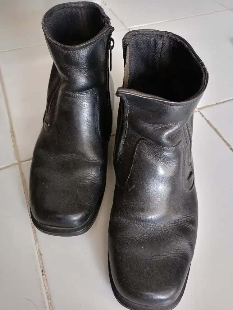 Jual sepatu pantofel asli kulit