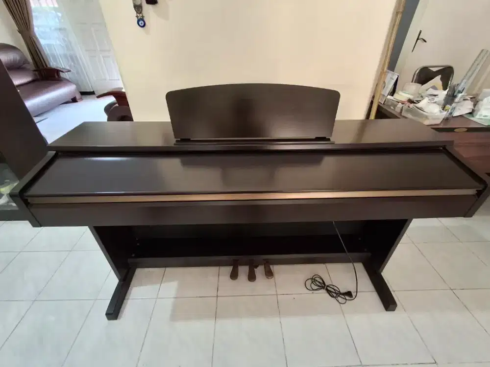 Dijual Digital Piano Yamaha Arius Model YDP-160 Kondisi Sangat Terawat