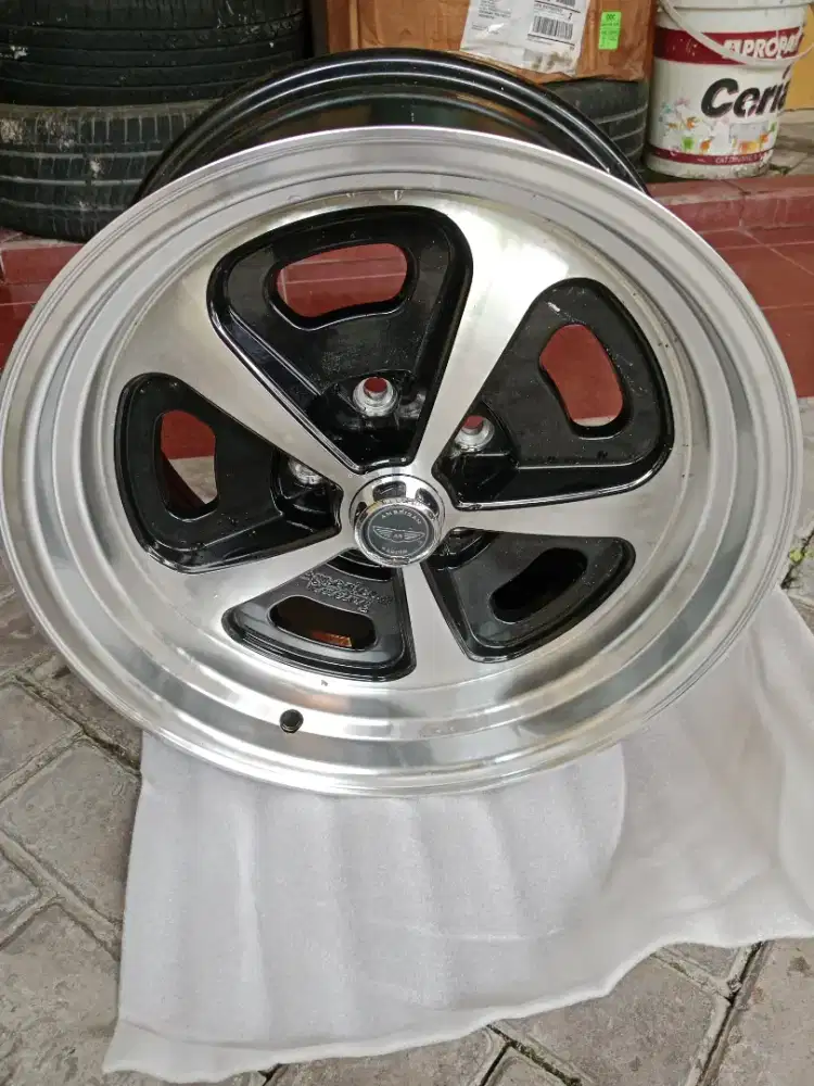 Velg American whells, pcs 5x120, R17, lebar 8,ada di youtube, asli.