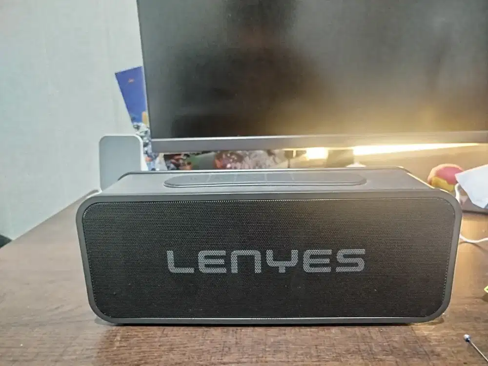 Speaker karaoke KTV bloototh type Lenyes S856
