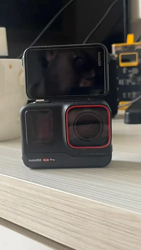 Insta360 Ace Pro + 256 Sd Card + Full Mounting Kit