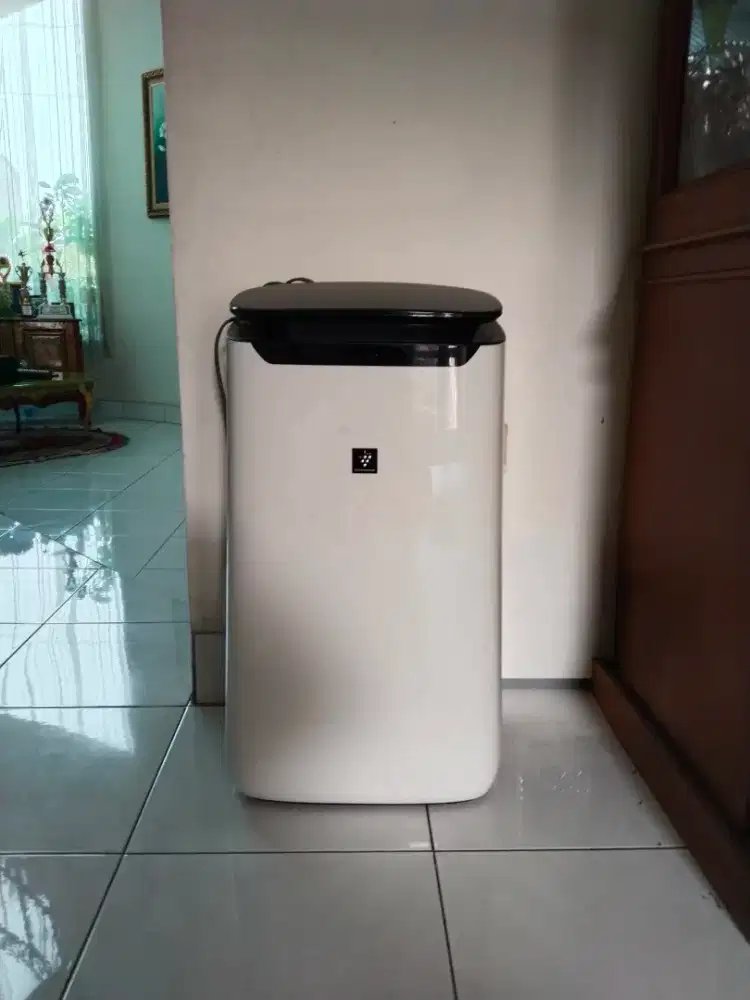Dijual Air Purifier merk Sharp