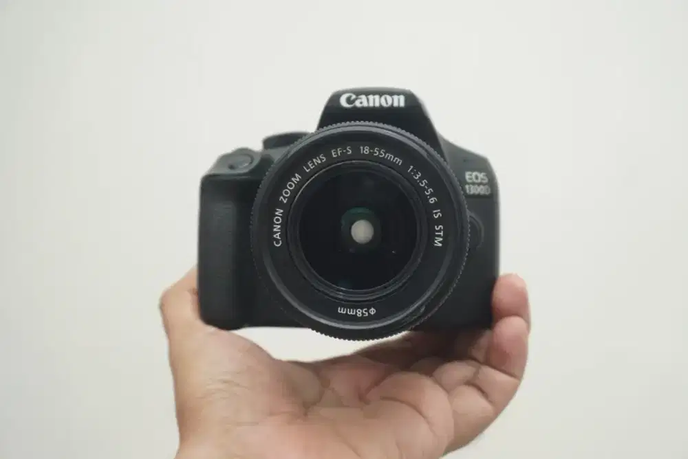 CANON EOS 1300D KIT 18-55mm WIFI REBEL T6 KAMERA DSLR