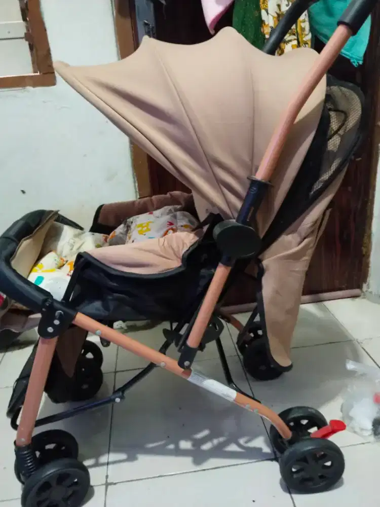 Stroller bayi 2 arah