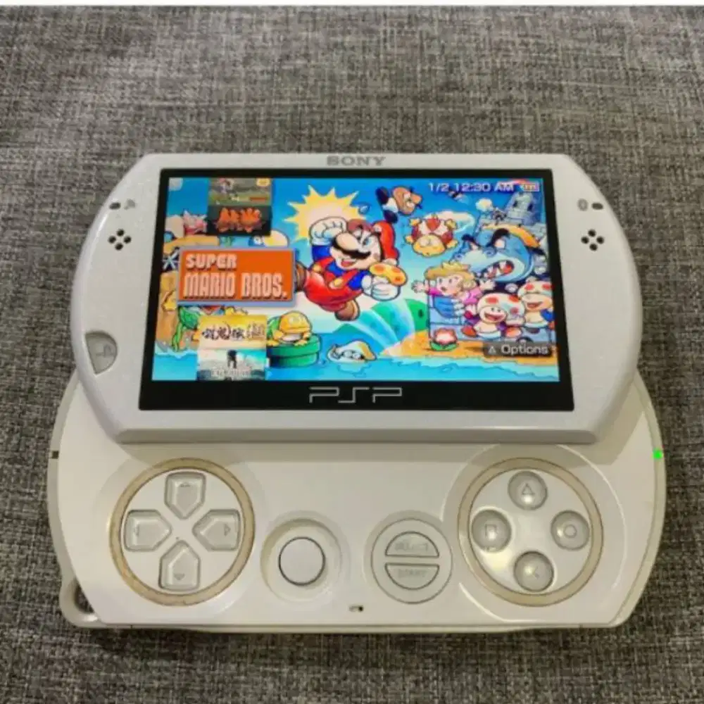 Psp Go sony putih full 70 games mulus lancarr siap main mantapp