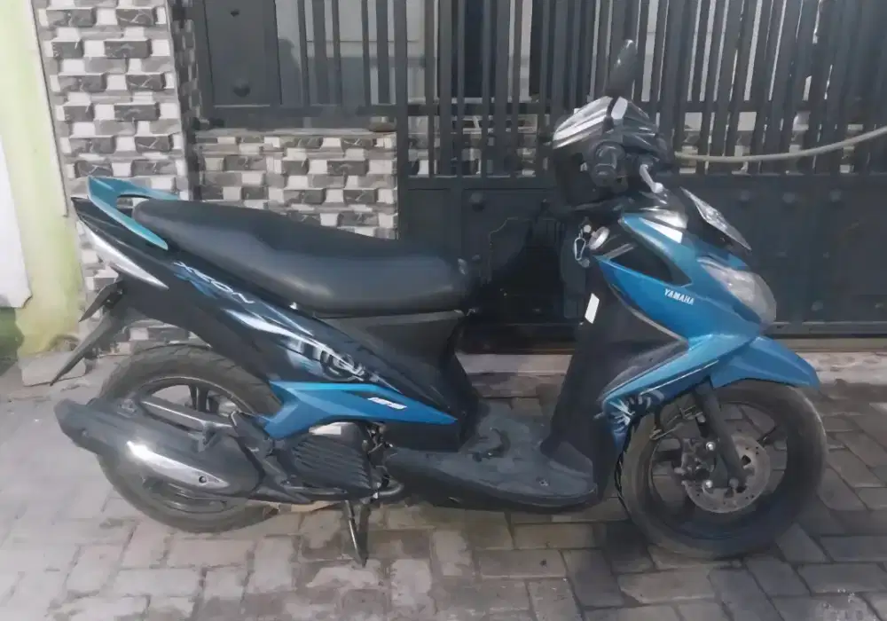 Yamaha Xeon 2011