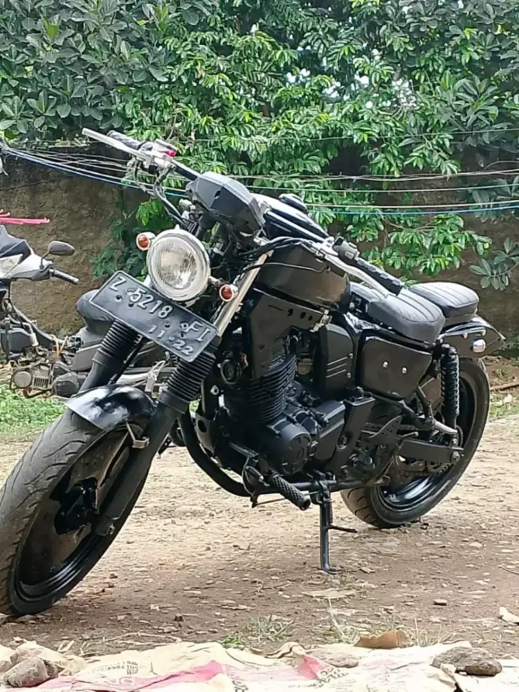 Yamaha Byson bobber