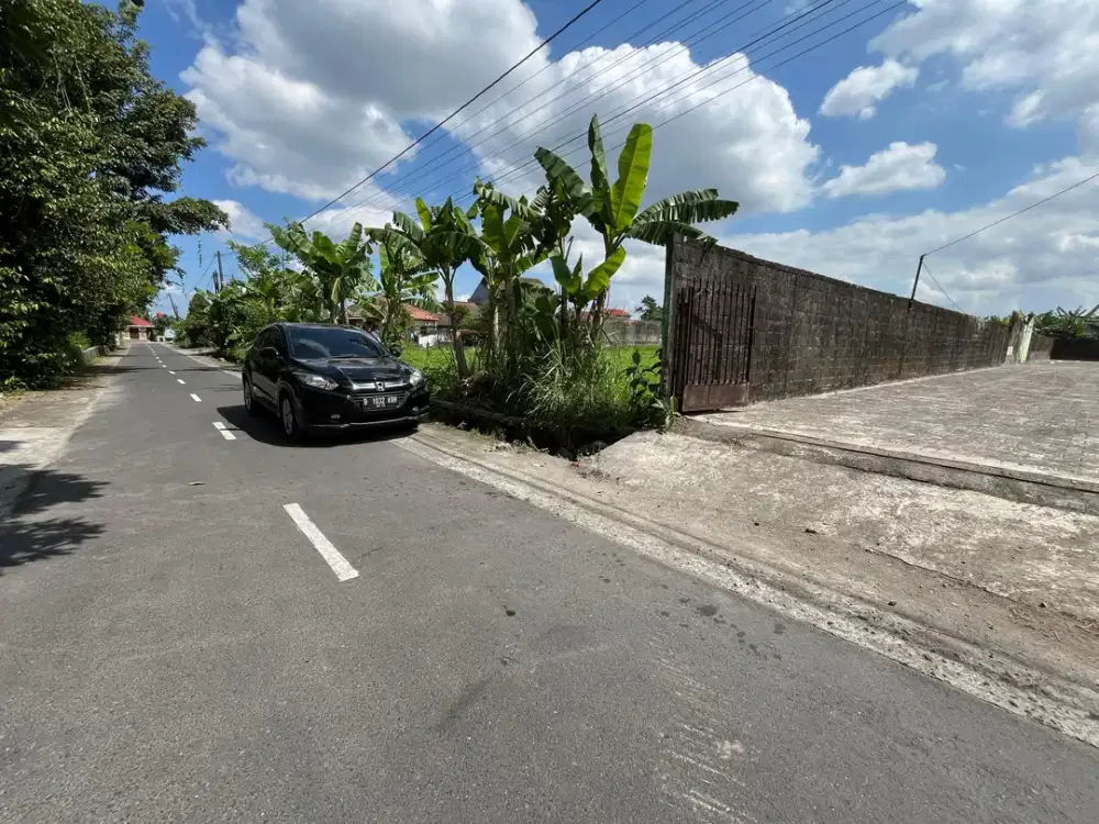 hook Tanah Jalan Damai 10 menit UGM Jogja