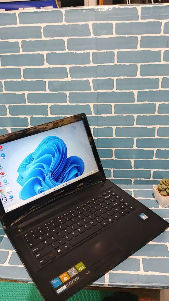 Jual laptop Lenovo