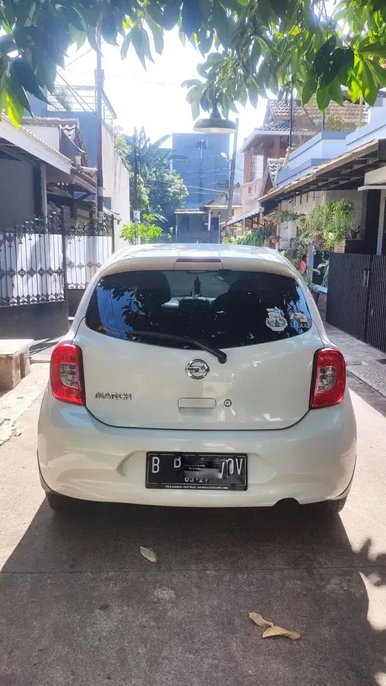 Nissan March 2017 Bensin