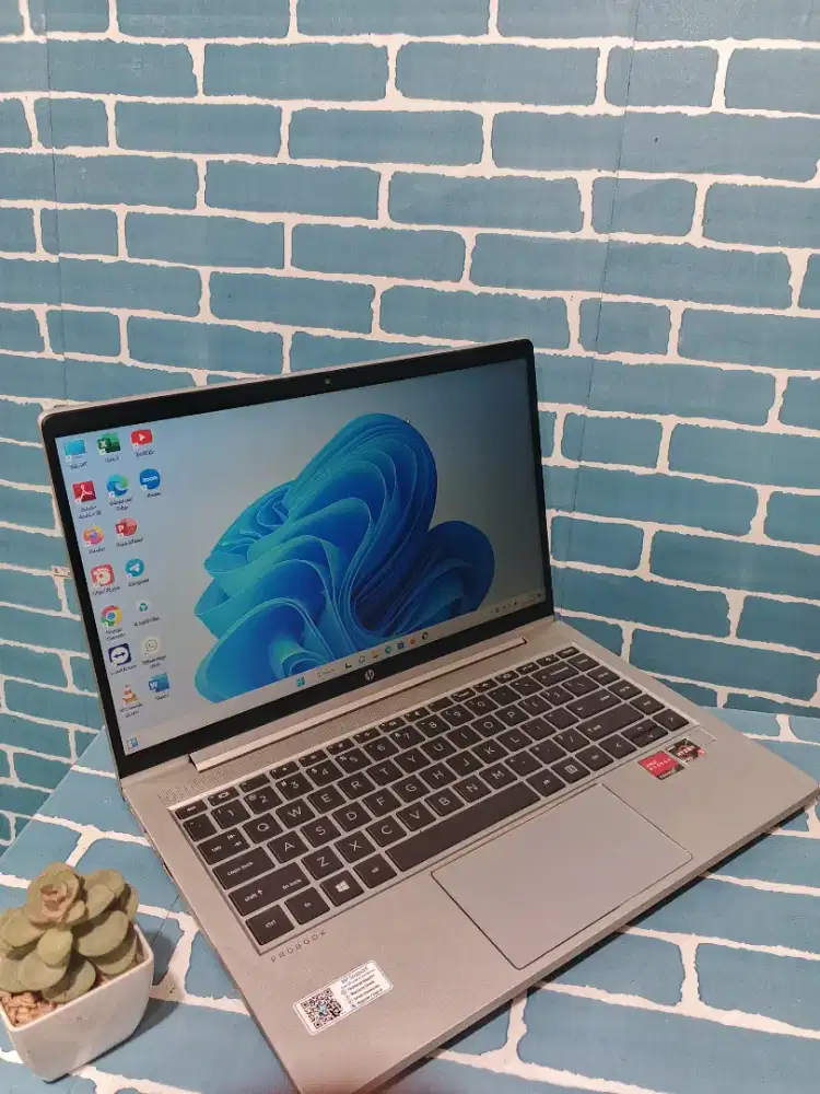 Jual Laptop hp 445