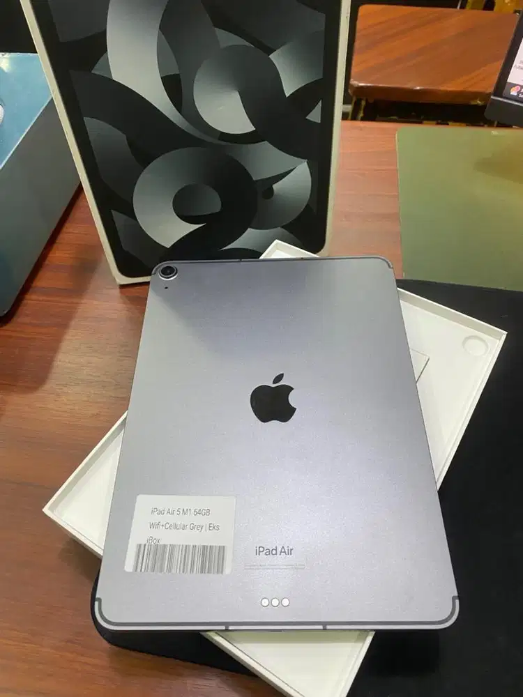 iPad Air M1 11 64GB Space Gray Cellular iBox