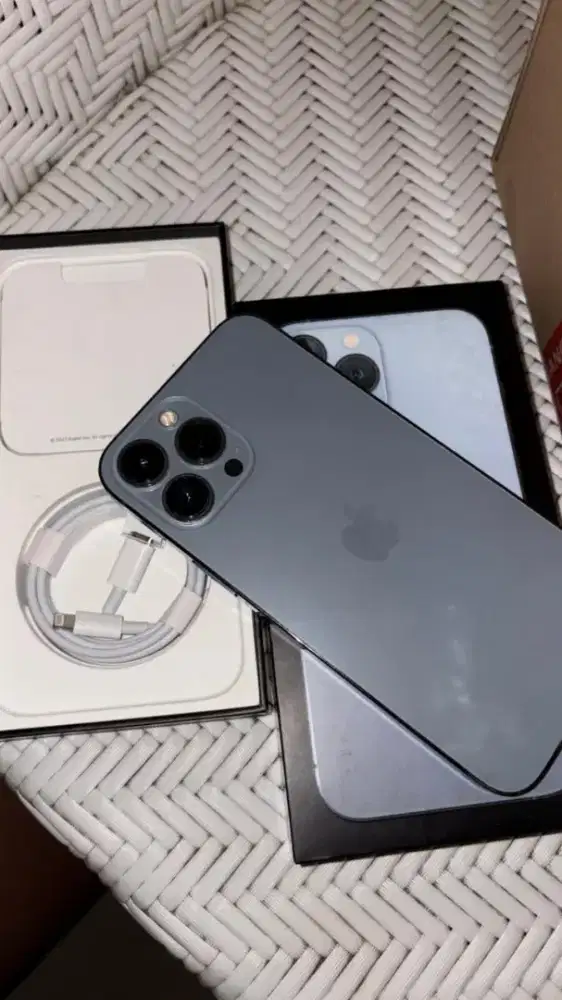 Dijual iPhone 13 promax 256