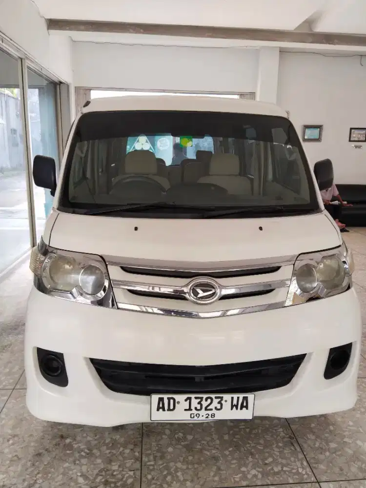DAiHATSU LUXO X 2013 MT