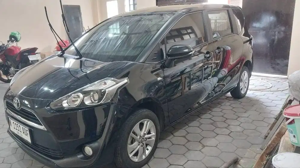 Toyota Sienta G 2017 N kota atas nama sendiri