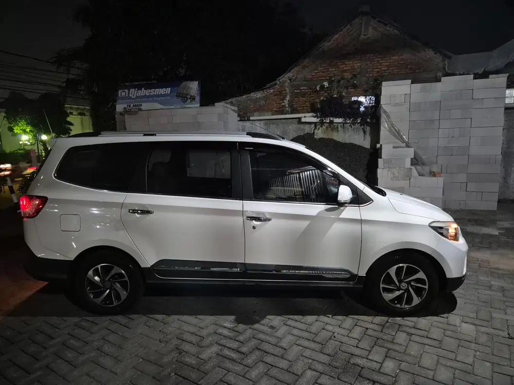 Wuling Confero S 2017 Bensin