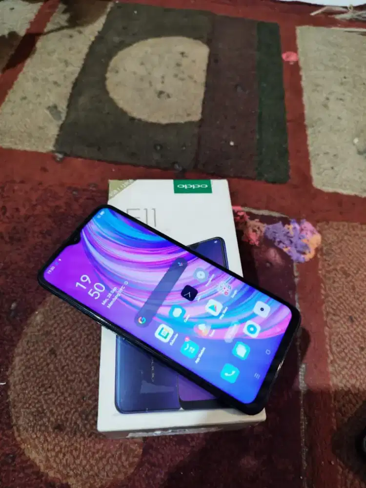 OPPO F11 4/128GB
