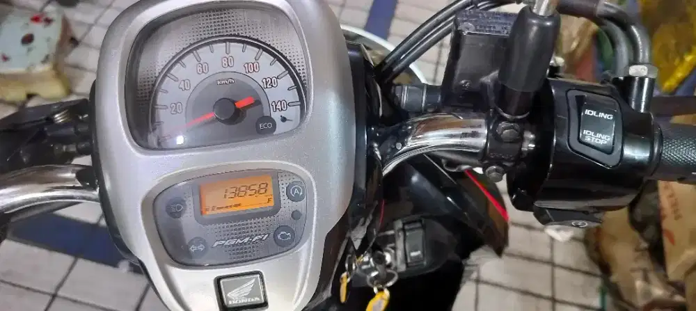 Scoopy FI th 2018 km 1385 ban tebus !