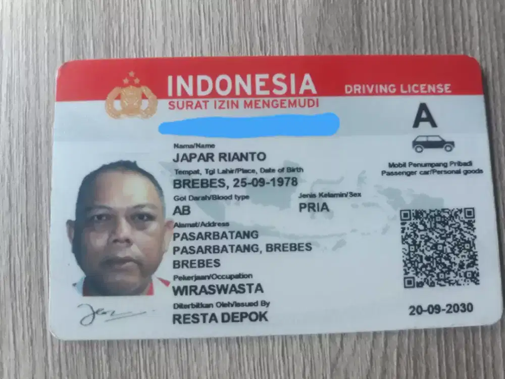 MENCARI PEKERJAAN SUPIR PRIBADI