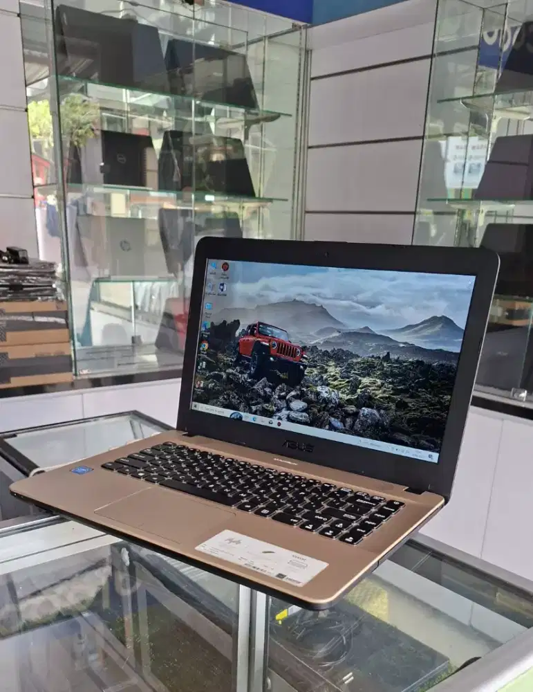 Laptop Asus X441M