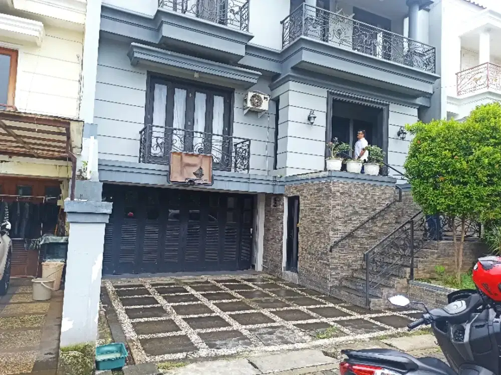 DIJUAL RUMAH TOWNHOSE MEWAH CILANDAK JAKARTA SELATAN