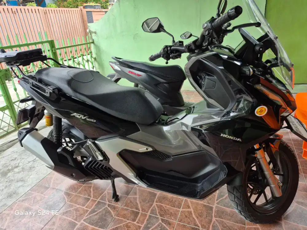 Dijual Honda ADV 160 Tahun 2024