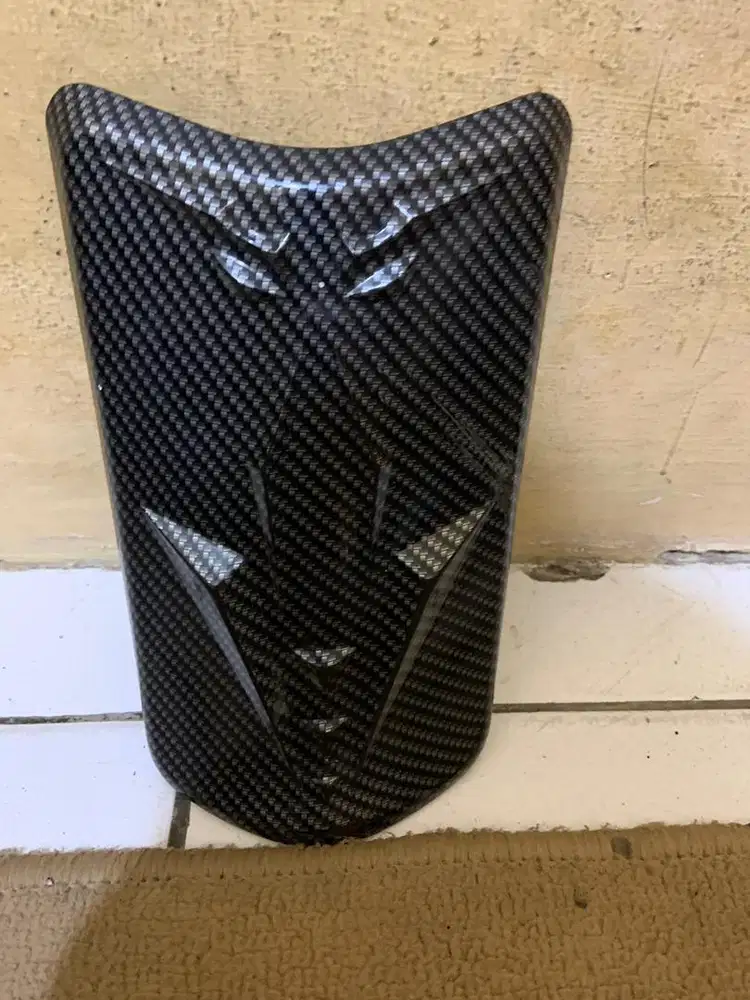 karbon body aerox old