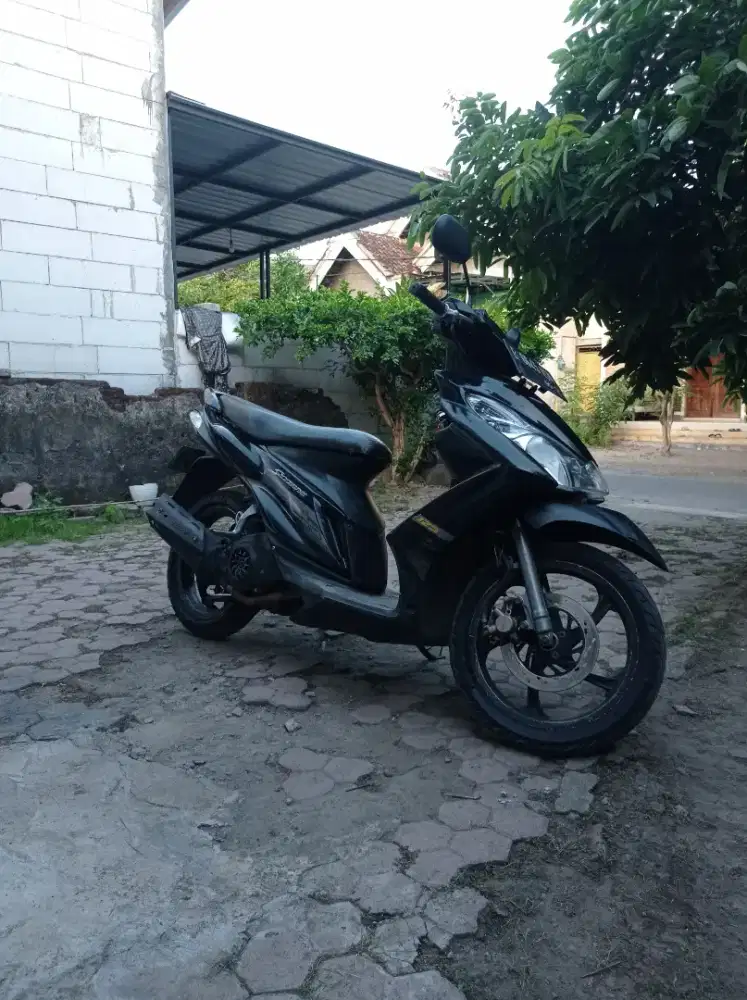 Suzuki skydrive 125. Plat B. Lengkap