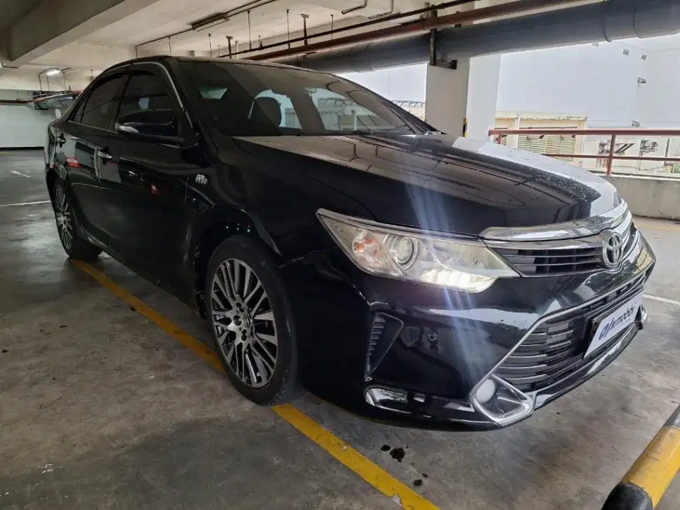 DP RENDAH Toyota Camry 2.5 V Bensin-AT 2016 PAH B