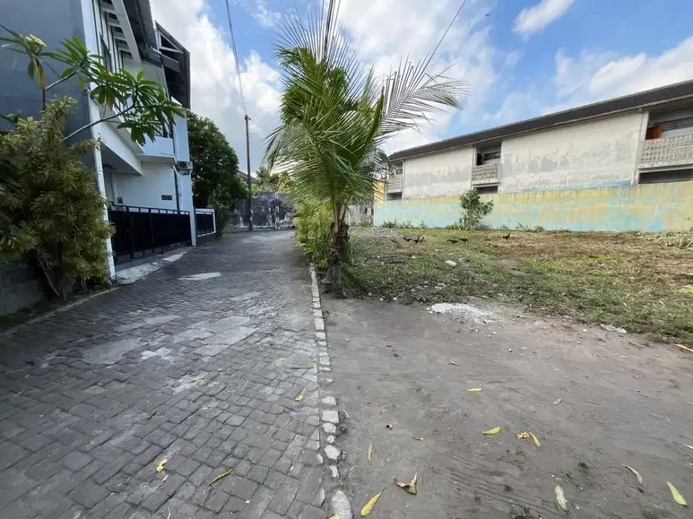 LANGKA! 160m2 800m ke Tanah UGM Jogja