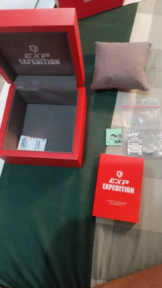 Jam tangan exp expedition tipe e6636m