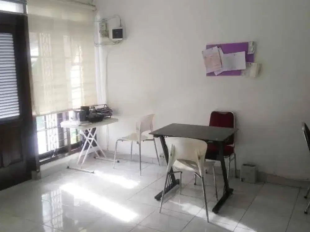 Jual Tanah Cikanda bonus Rumah Jakarta Selatan Daerah Cilandak
Cocok untuk dibangun Kosan , dekat stasiun MRT Fatmawati Citos