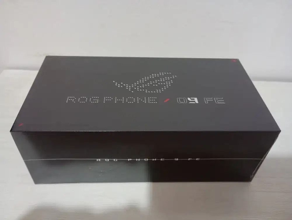 Asus RoG phone 9 FE 12/256 Gb BNiB