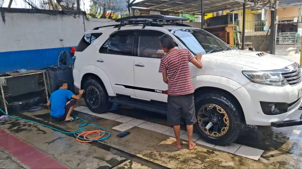 FORTUNER 2013 G VNT TRD