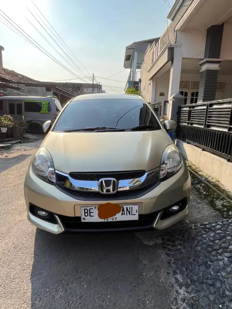Dijual Cepat Honda Mobilio 2014