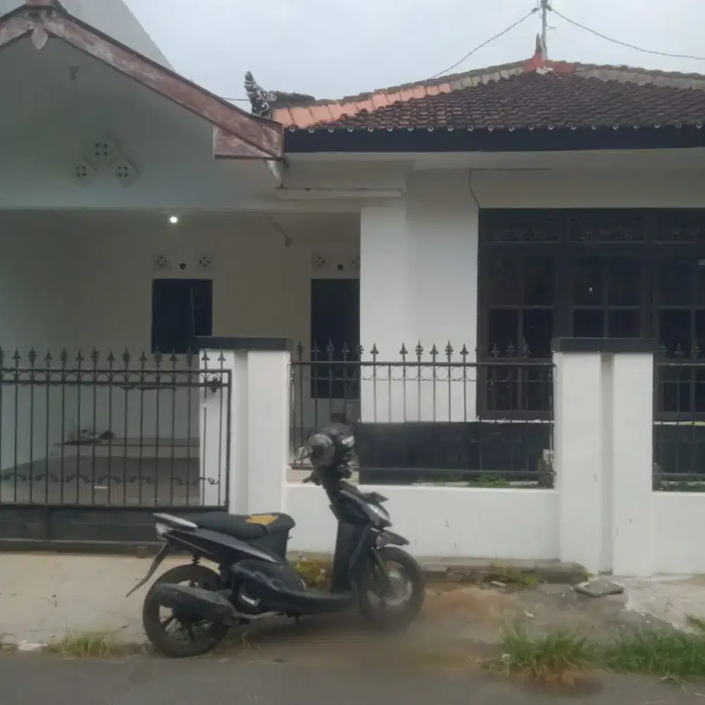 Dikontrakkan Rumah Jl P Moyo