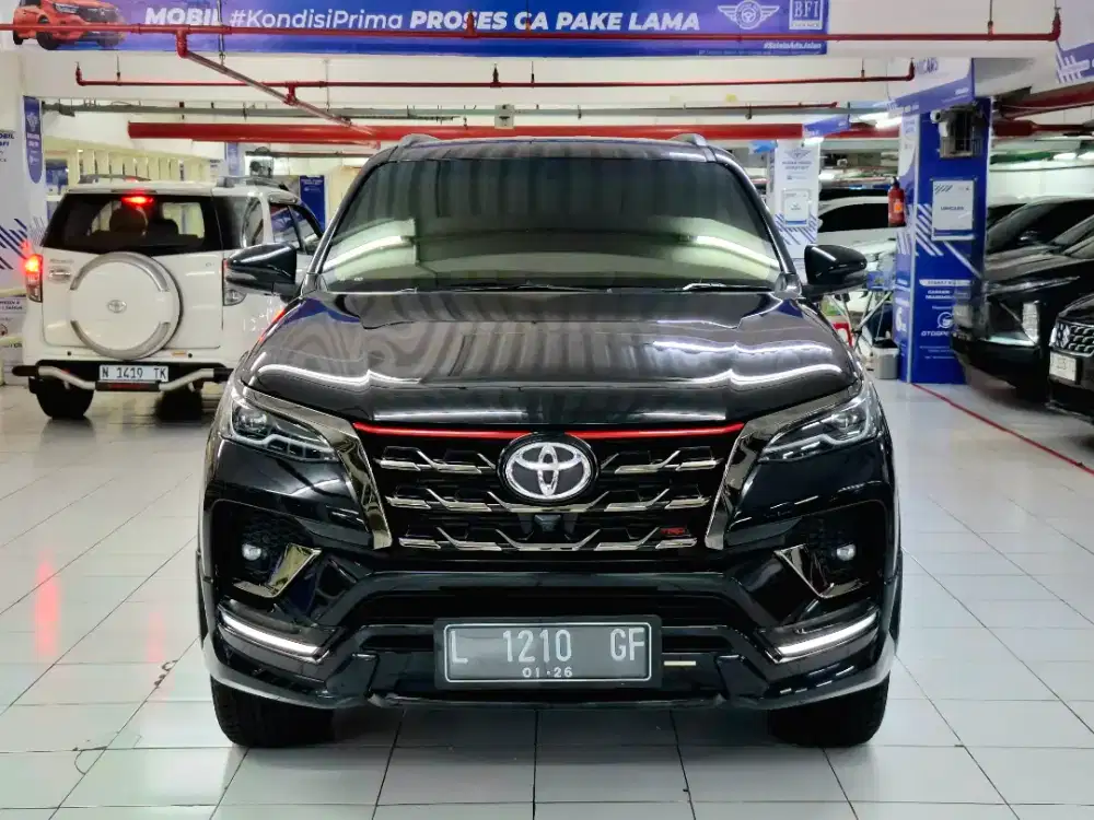 TOYOTA FORTUNER VRZ 2.4 TRD 2020 AT
