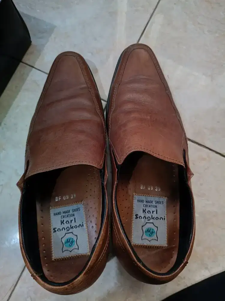 Sepatu kulit asli karl sangkoni