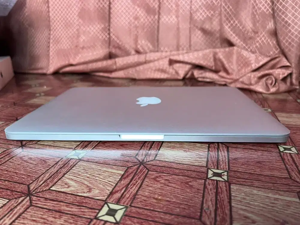Macbook Pro 2015 silver mulus