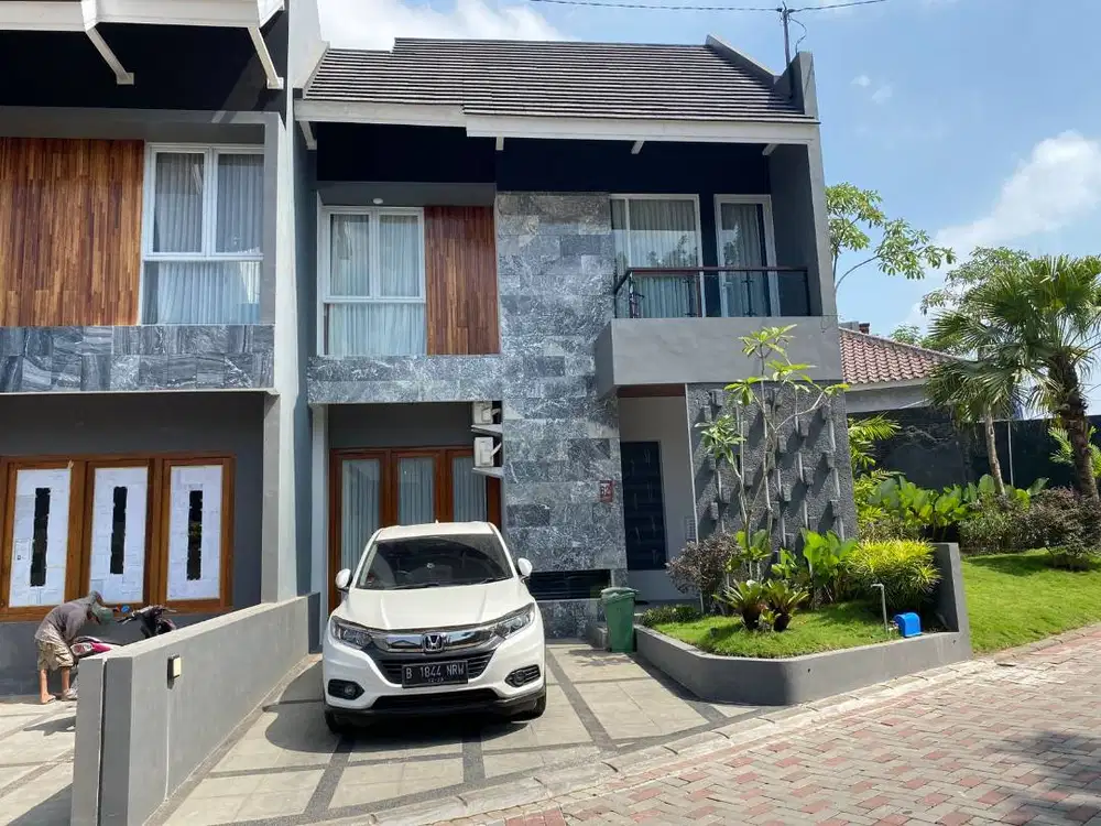Hunian 2 Lantai Dekat Kota Yogya, Desain Modern dan Fasilitas Premium!