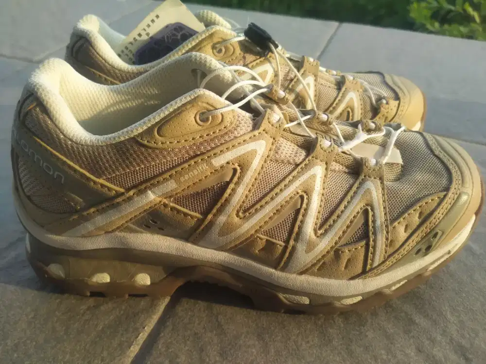 Salomon XT- Quest sz 37,5