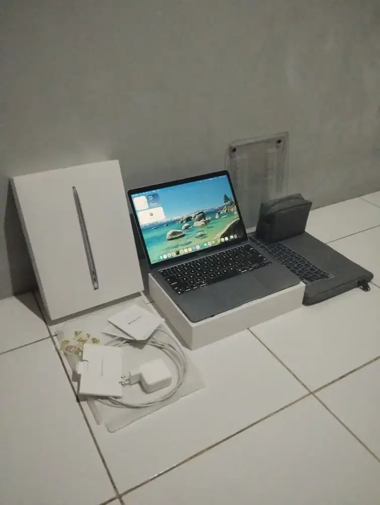 MacBook Air M1 8/256 Fullset Original