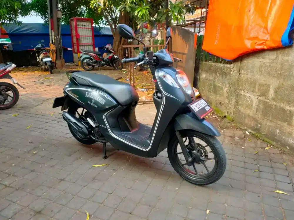 Honda Genio 110cc PGM-FI Tahun 2020