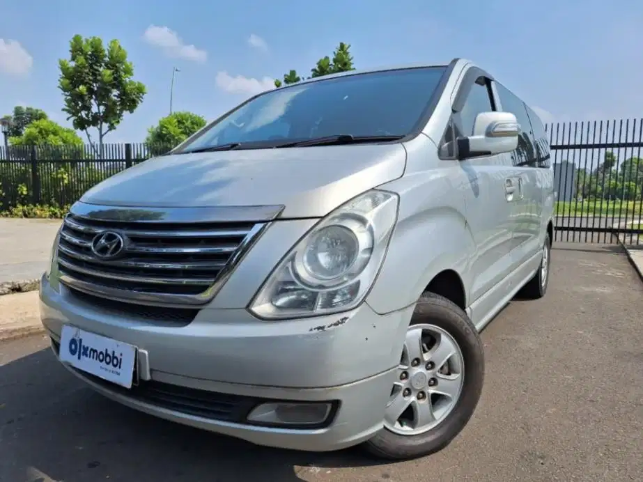 LOW DP Hyundai H-1 2.4 Bensin-AT 2012 WGZ