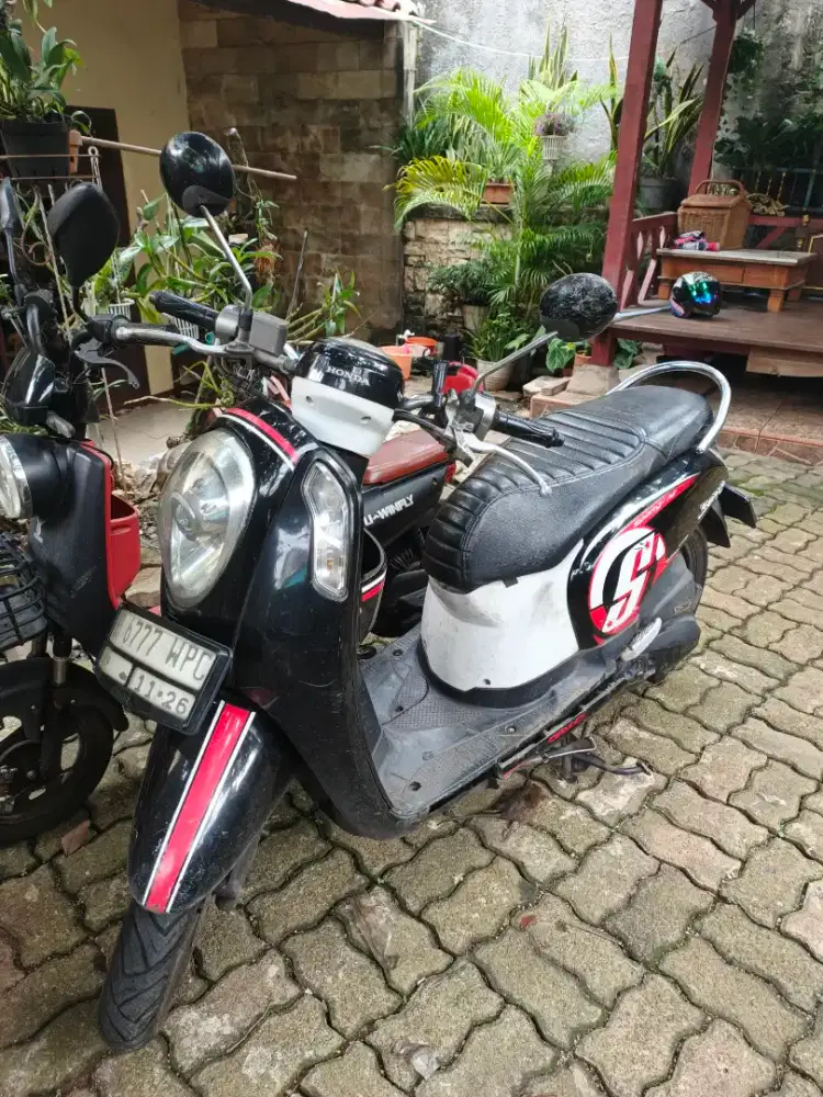 Jual scoopy fi 2016