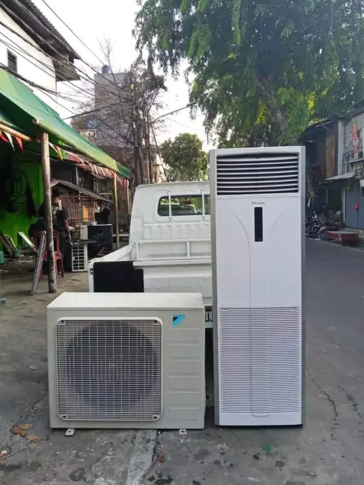 AC Standing Floor Daikin Malaysia 5 PK R 410 second